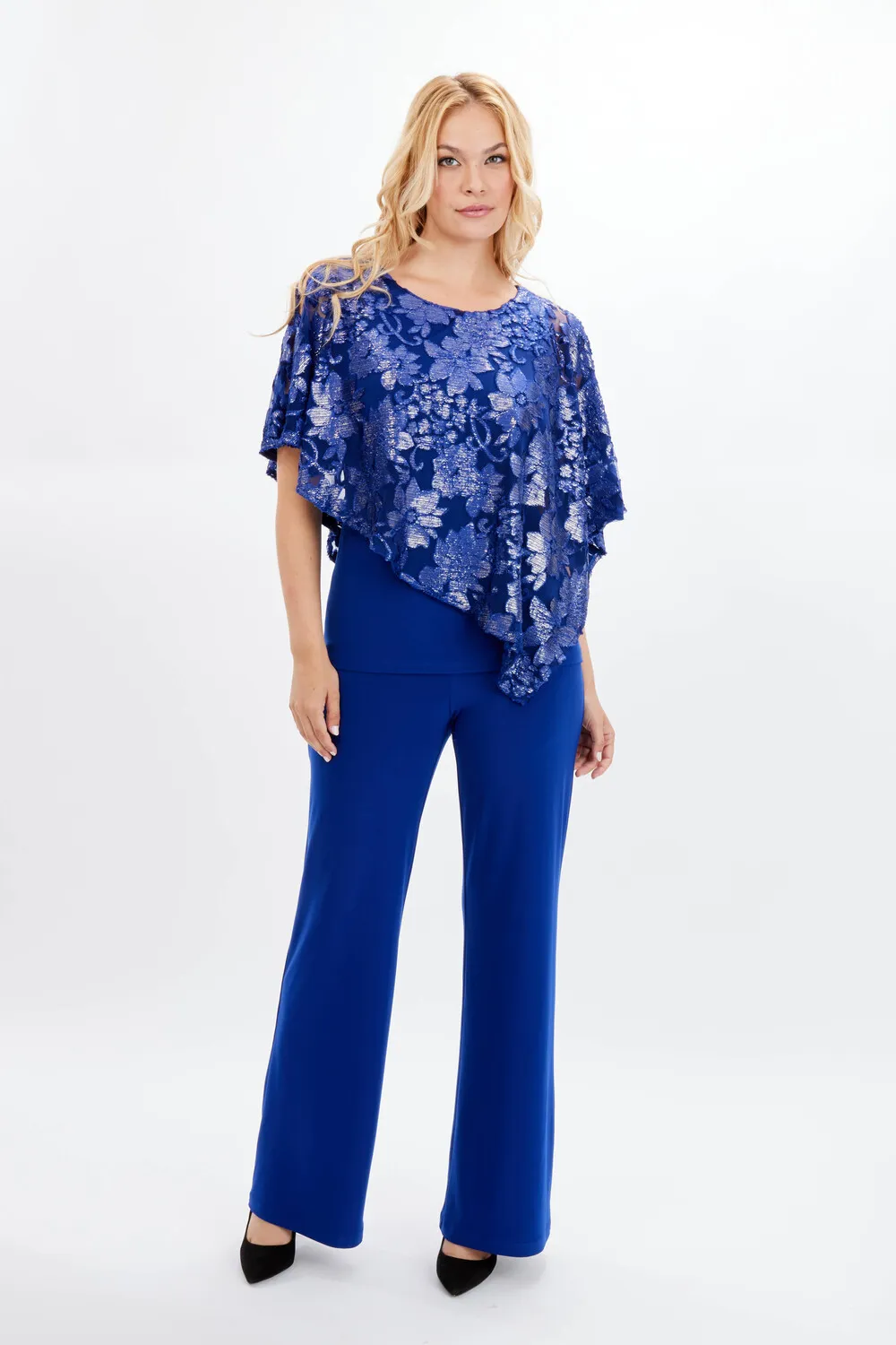 Floral Asymmetrical Hip-length Pullover Style 234371