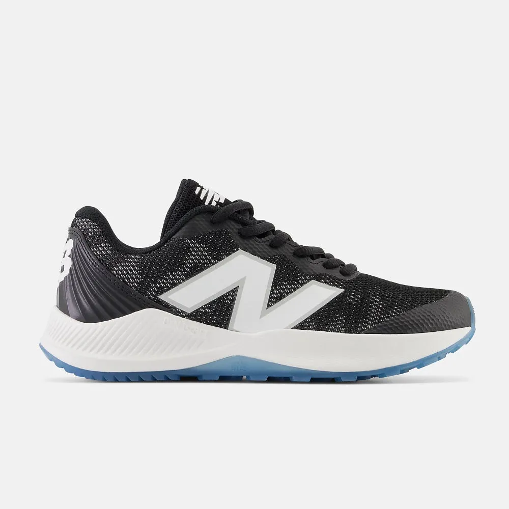 New Balance Dynasoft 4040v7 Youth Turf-Trainer: Black with Optic White