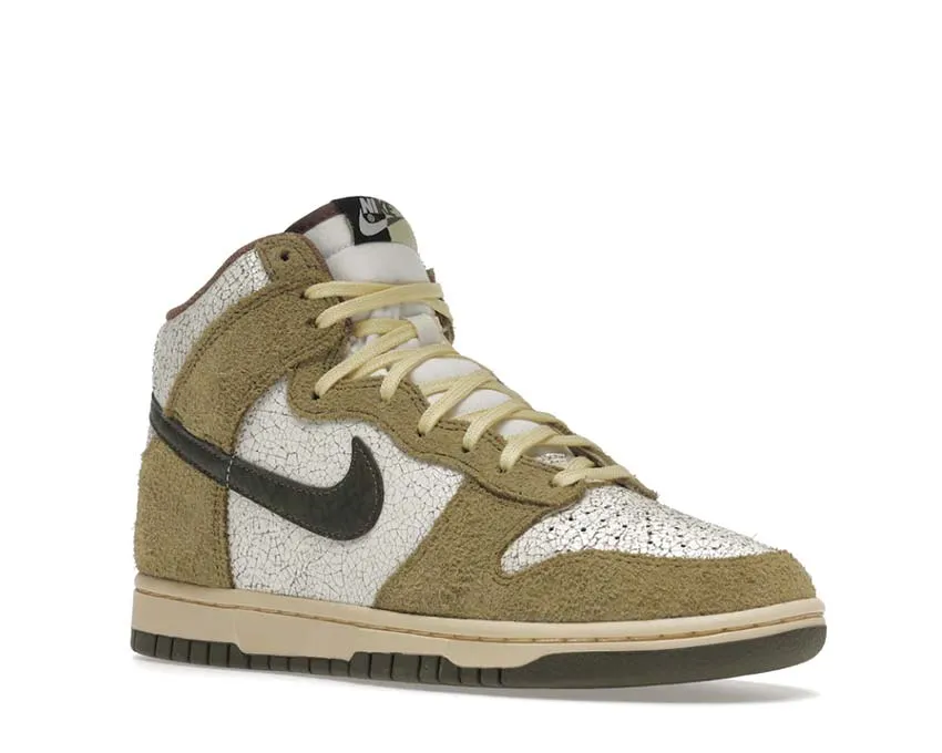 Nike Dunk Hi Retro Re-Raw