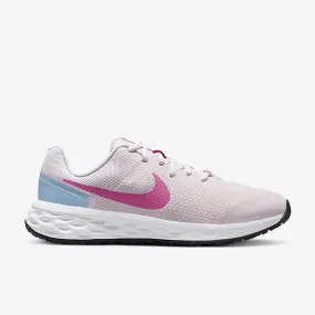 Nike Revolution 6 | Sneakers | Stirling Sports